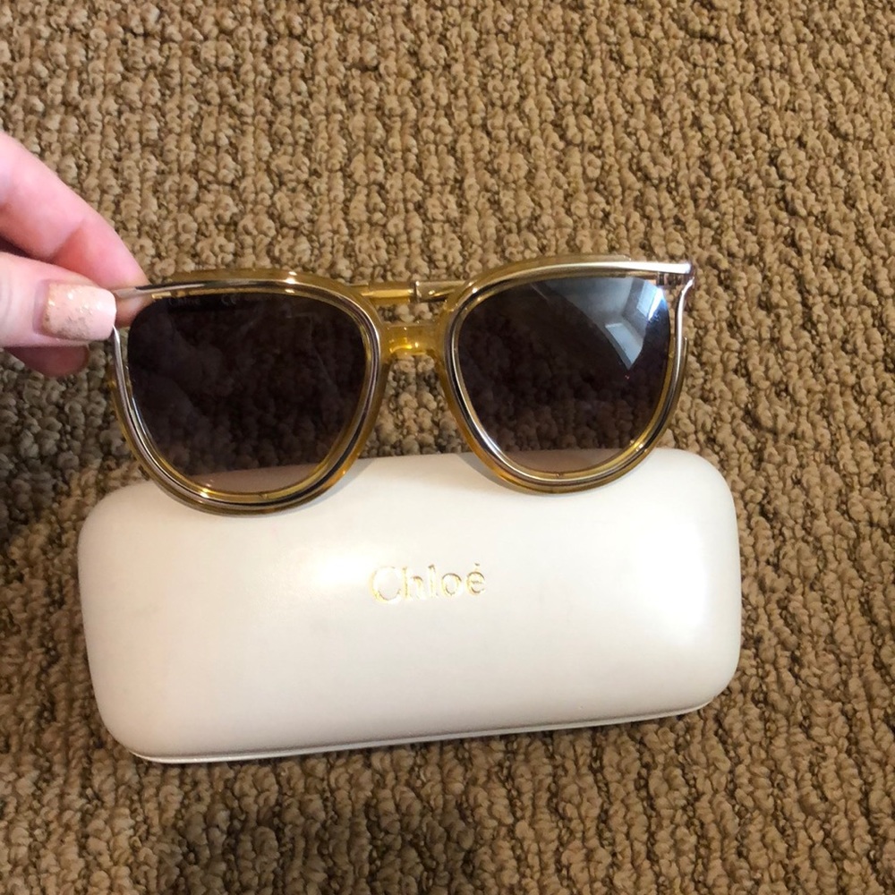 Chole sunglasses! 🕶☀️
